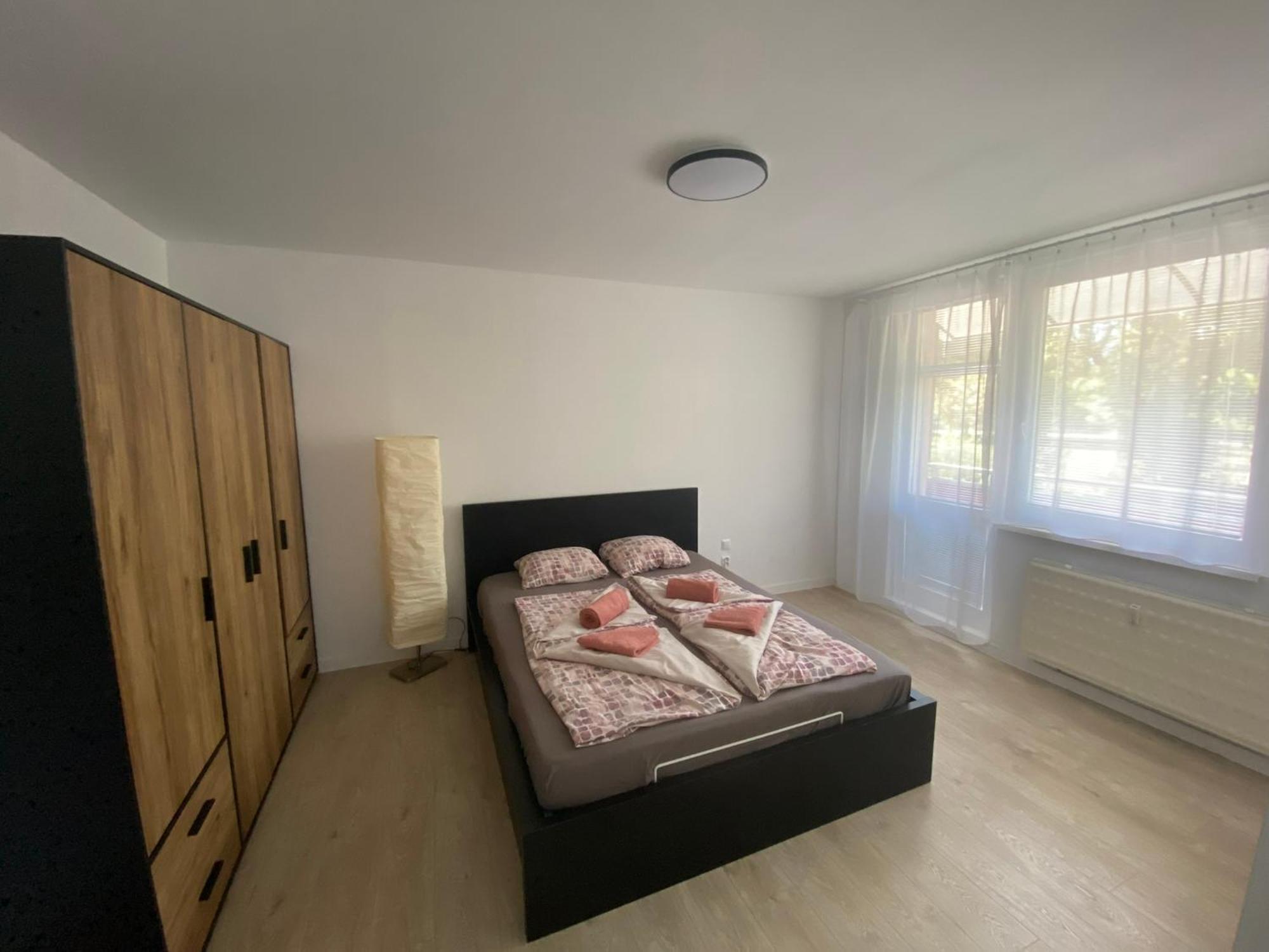 Apartman Kristina Štúrovo Esterno foto