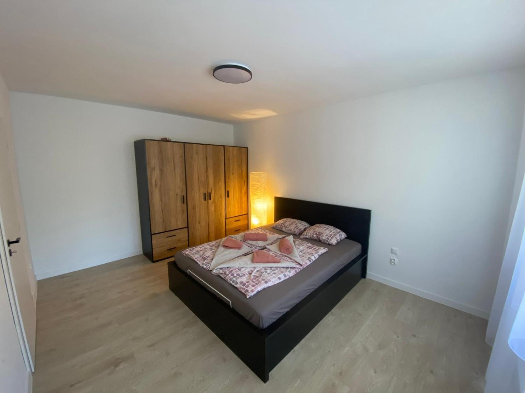 Apartman Kristina Štúrovo Esterno foto
